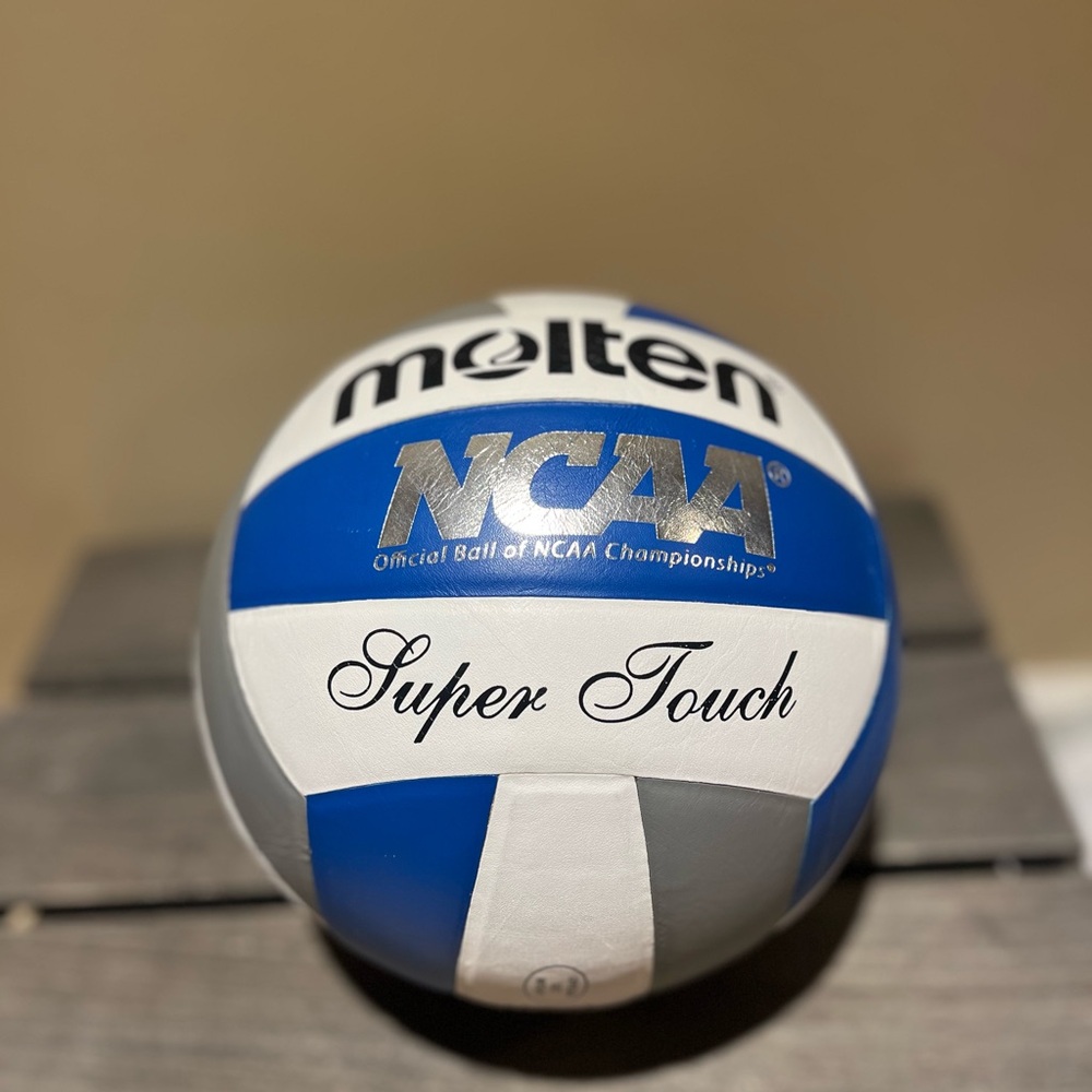 Molten NCAA Super Touch Indoor Volleyball official